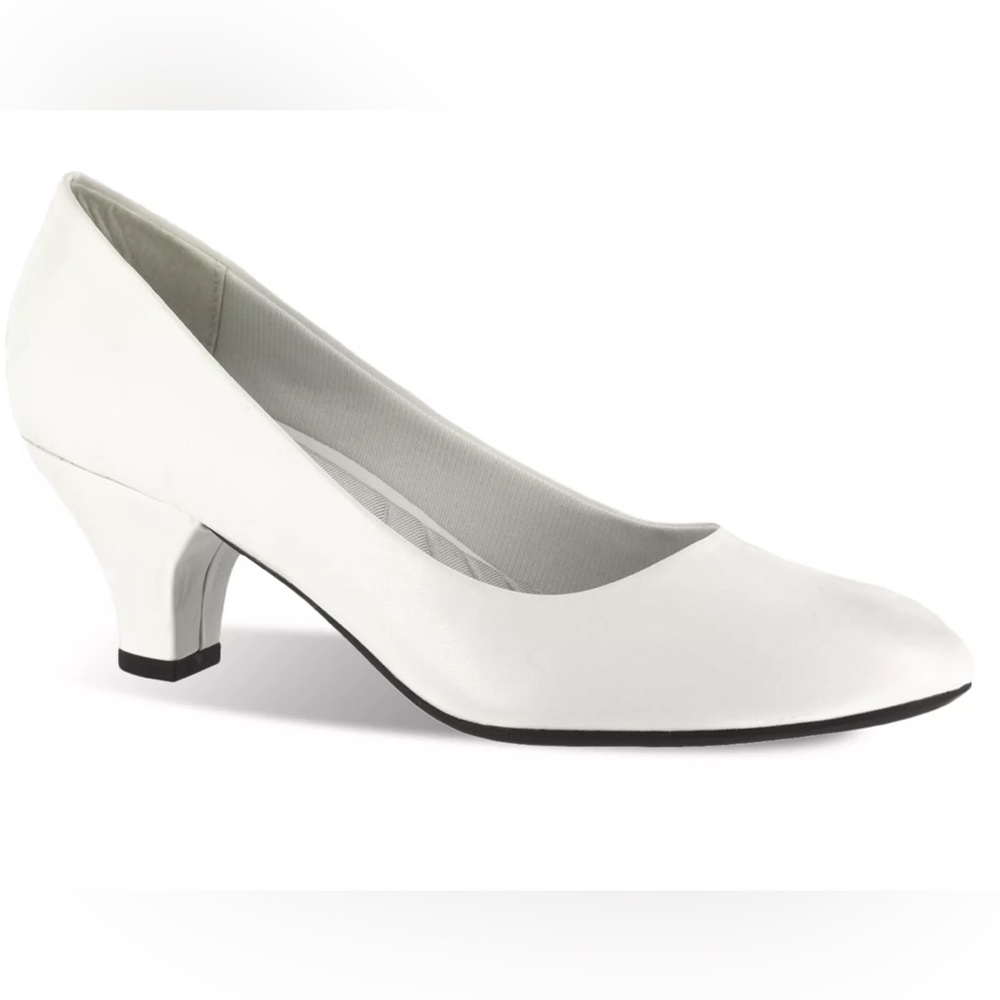 🌸. Array Women's Heels - Picture 2 of 4